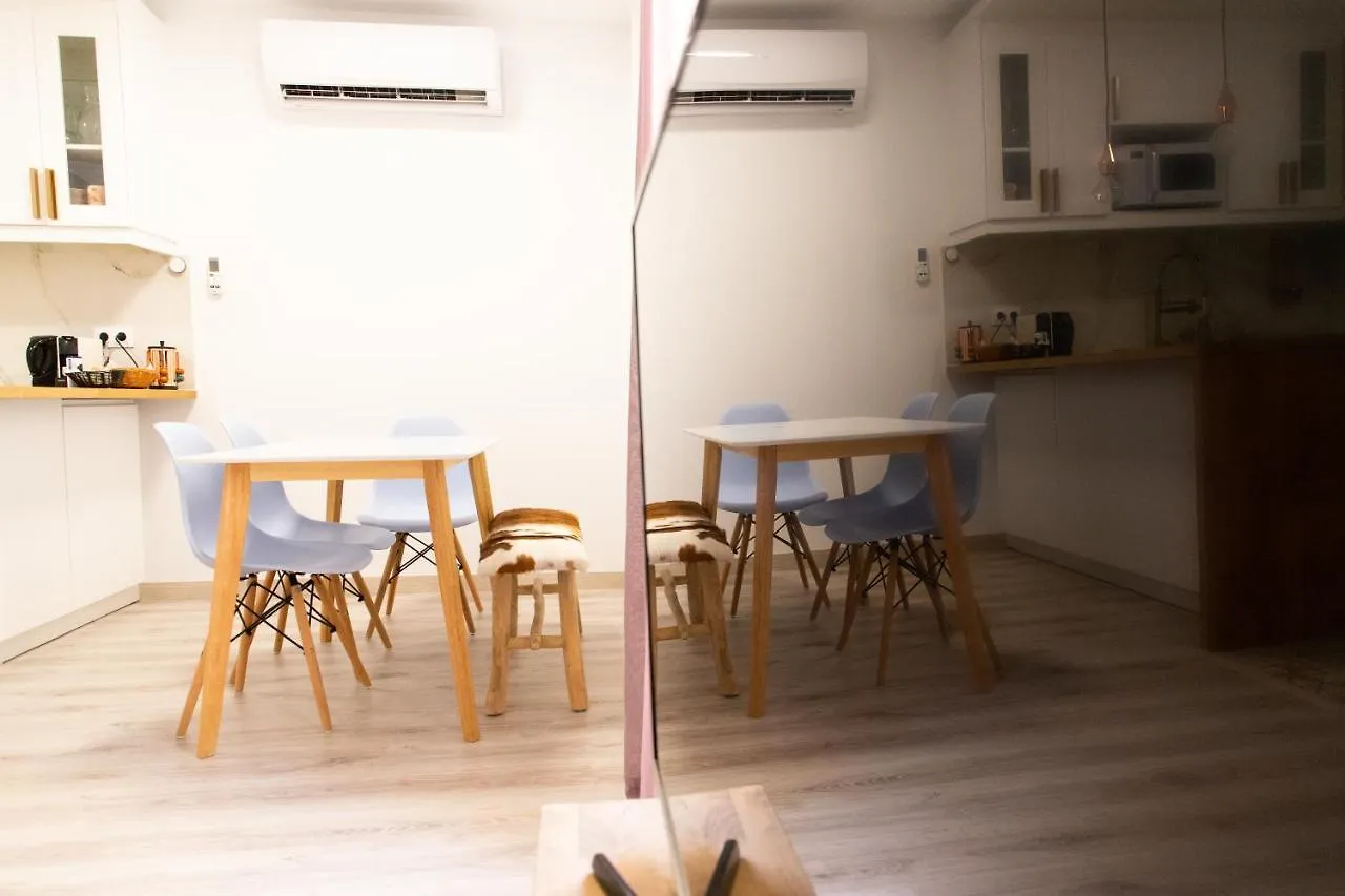 Spiral Stairs Duplex Apartment Figueres   Figueres (Girona)