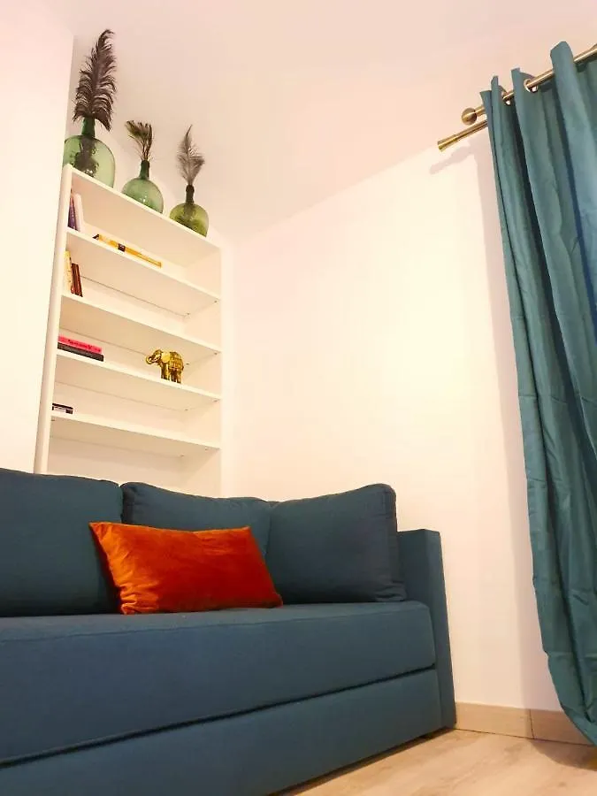 Spiral Stairs Duplex Apartment Figueres